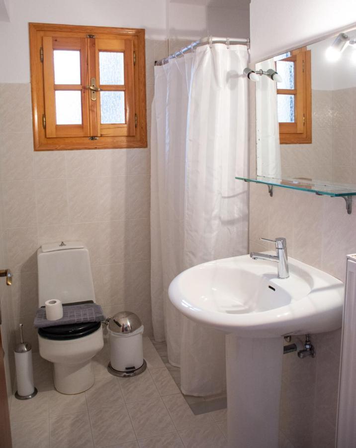 Mokos Rooms Perdika  Buitenkant foto